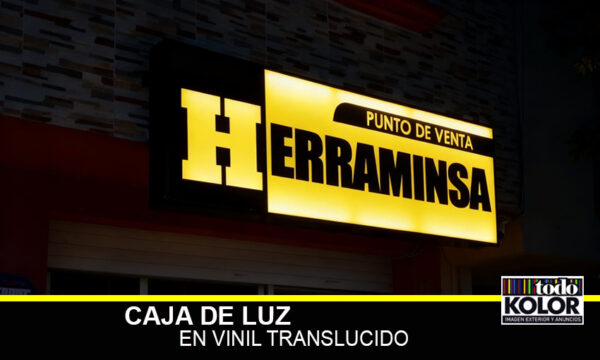 CAJA LUMINOSA EN VINIL TRANSLUCIDO