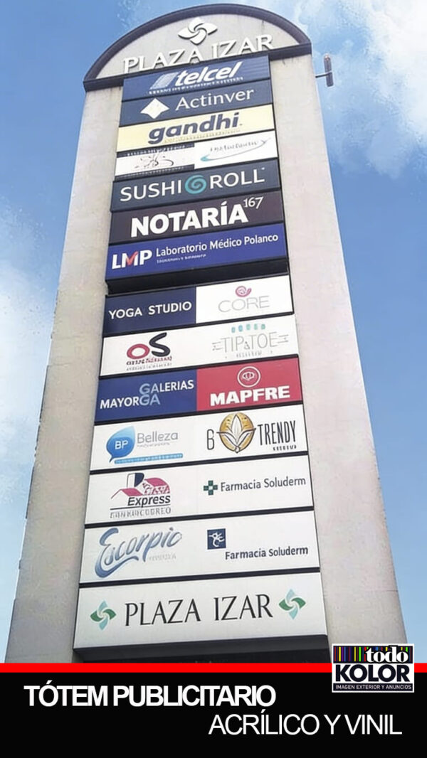 TÓTEM PUBLICITARIO PARA PLAZA COMERCIAL