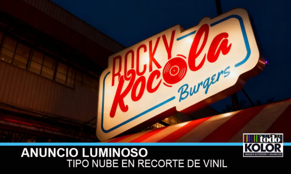 ANUNCIO LUMINOSO TIPO NUBE DE ACRÍLICO Y RECORTE DE VINIL.